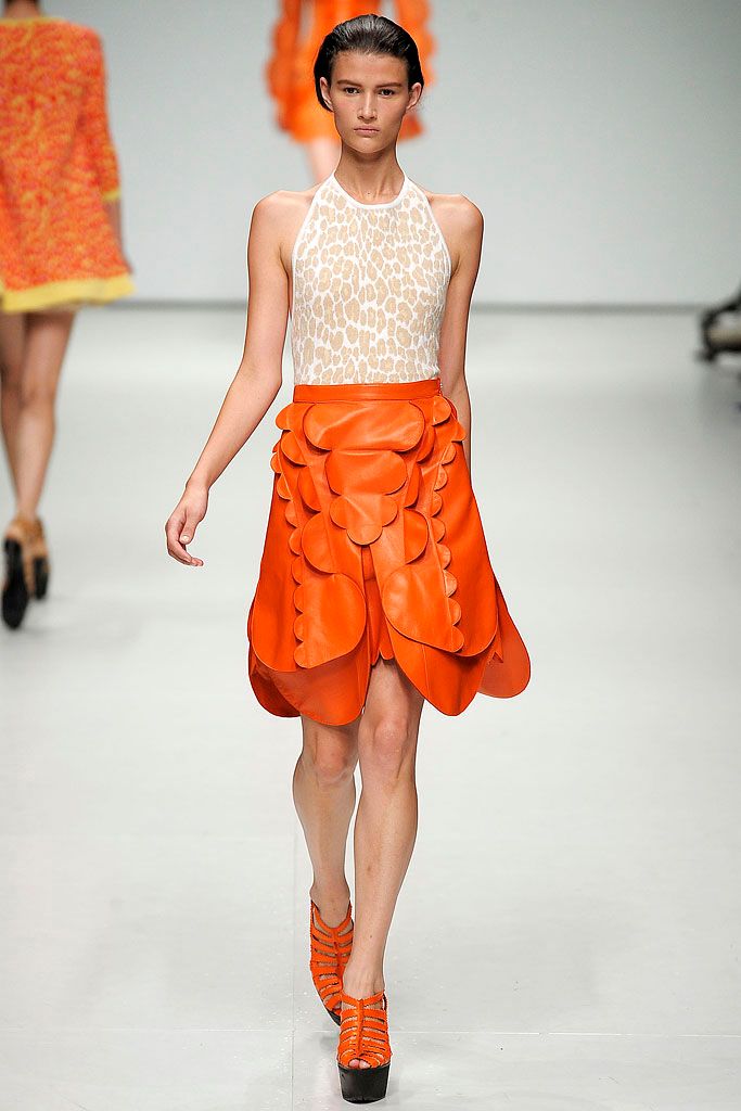 Christopher Kane S/S 09 Look 36