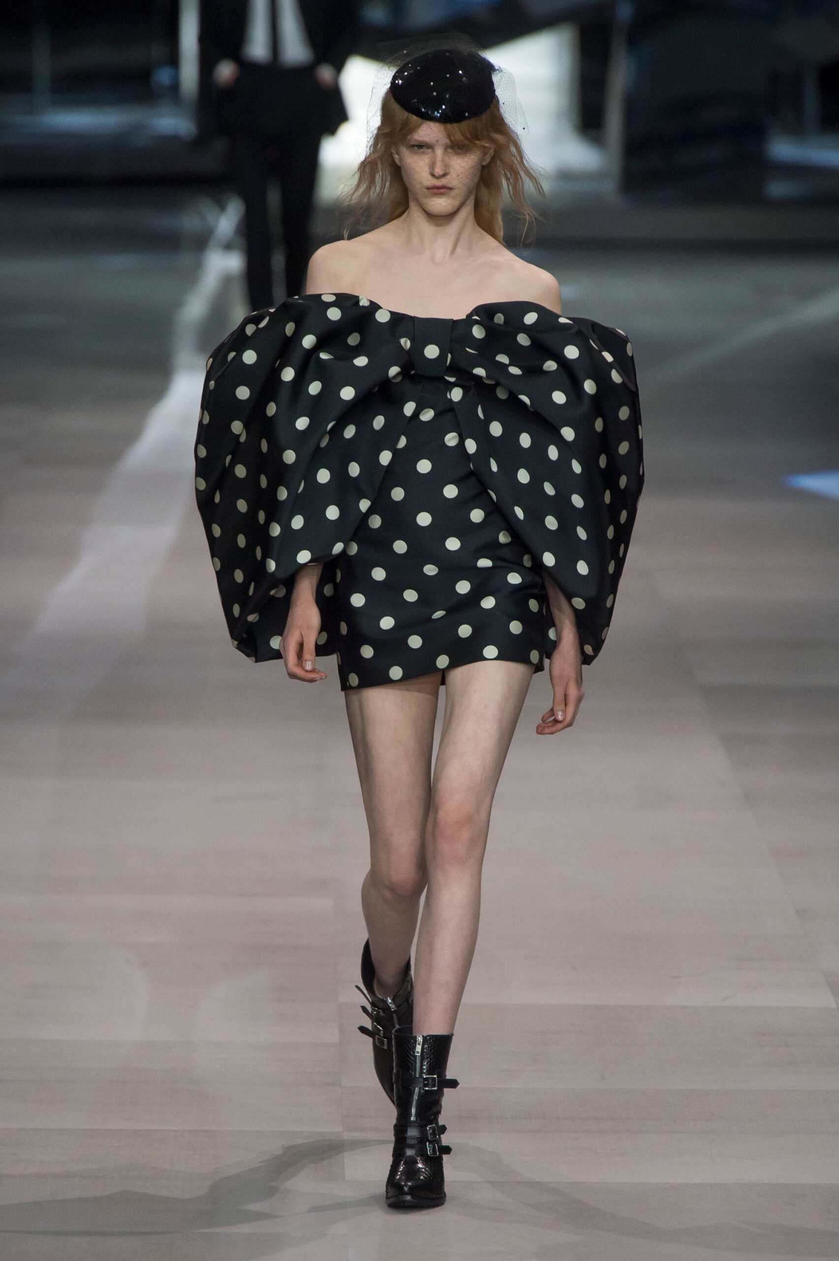 Celine S/S 19 Look 6