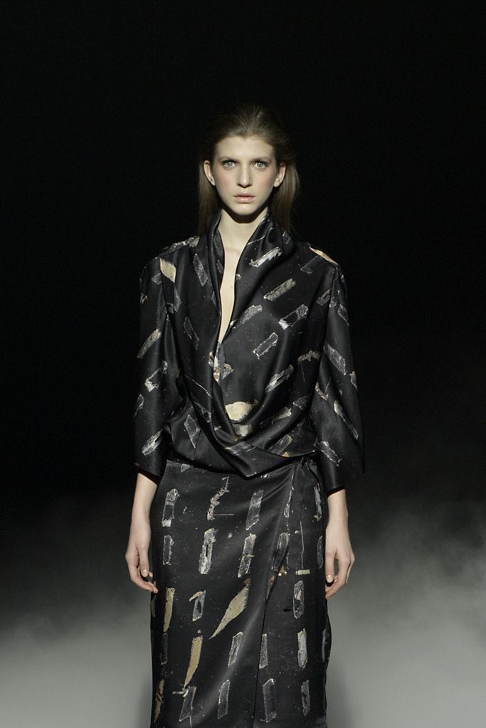 Chalayan F/W 11 Look 99