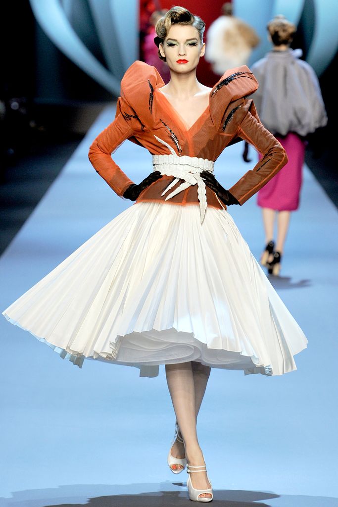 Christian Dior S/S 11 Couture Look 63