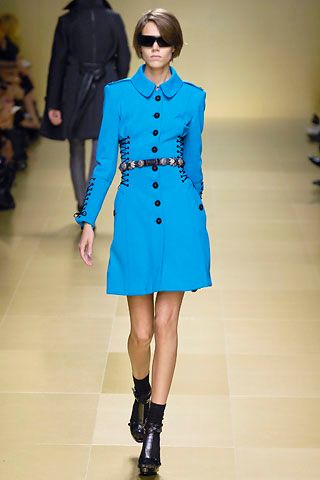 Burberry S/S 08 Look 185