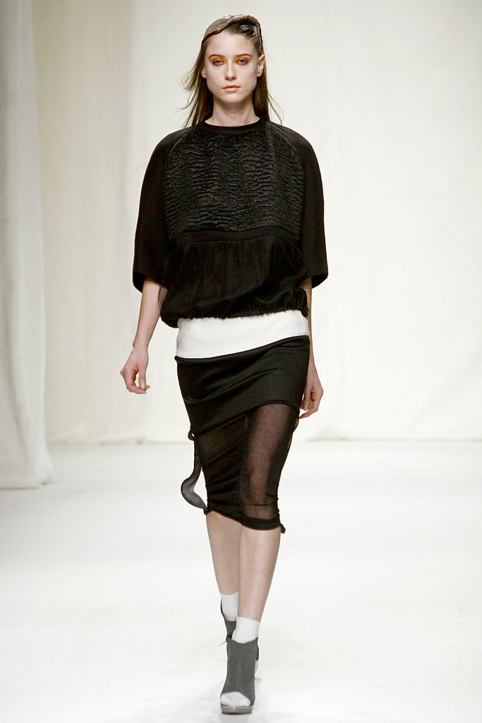 Commuun F/W 11 Look 19