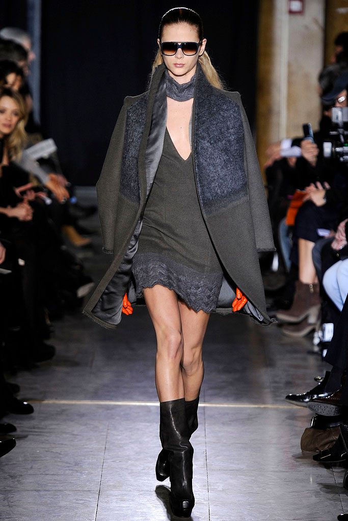 Costume National F/W 10 Look 66