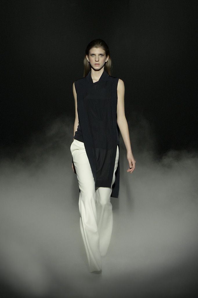 Chalayan F/W 11 Look 74