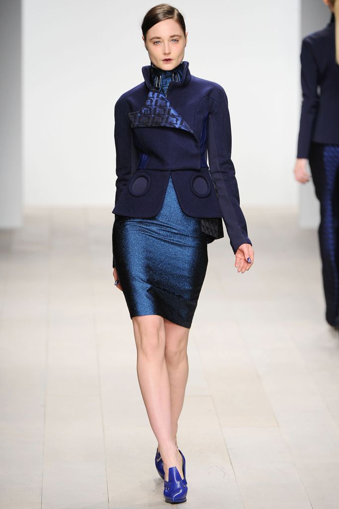 David Koma F/W 12 Look 35