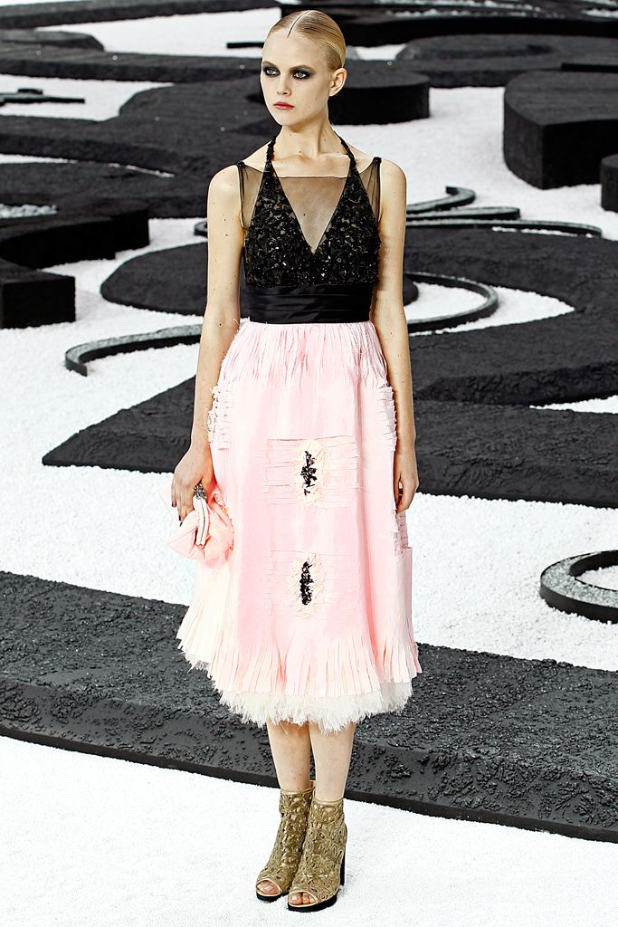 Chanel S/S 11 Look 365