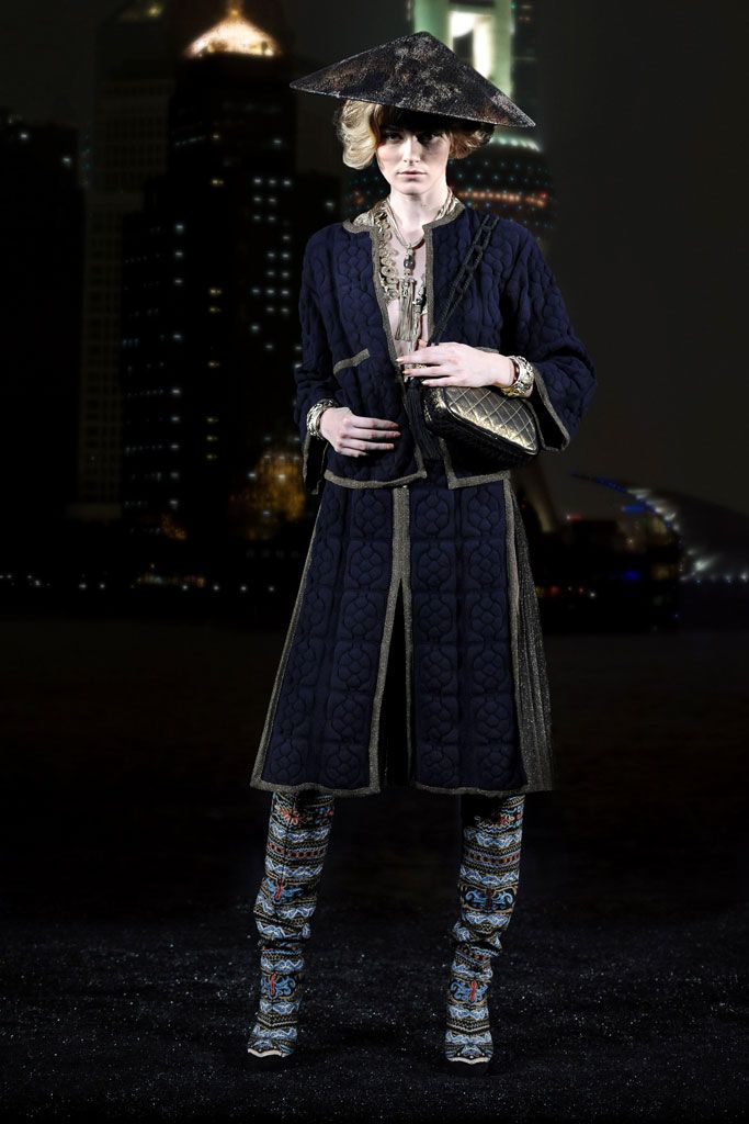 Chanel F/W 10 Look 191