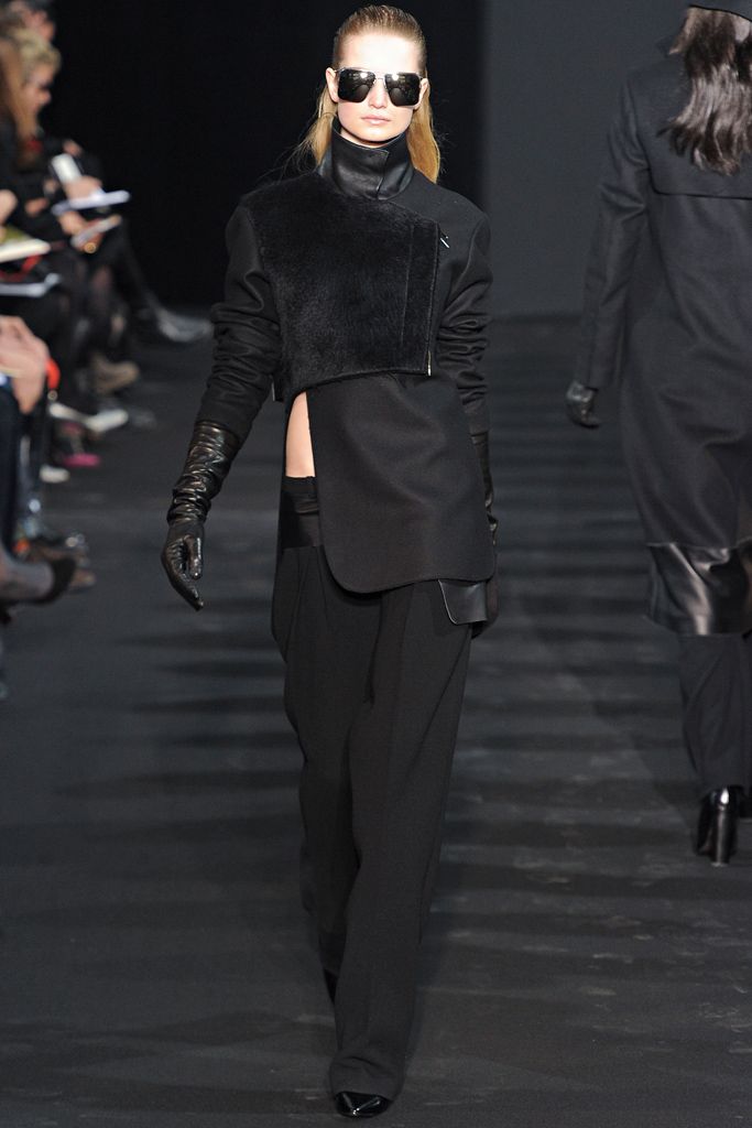 Costume National F/W 12 Look 23