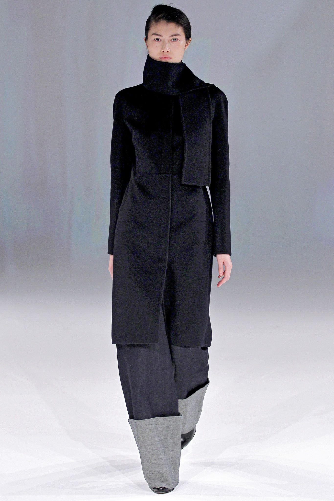 Chalayan Fall 2013 Ready-to-Wear
