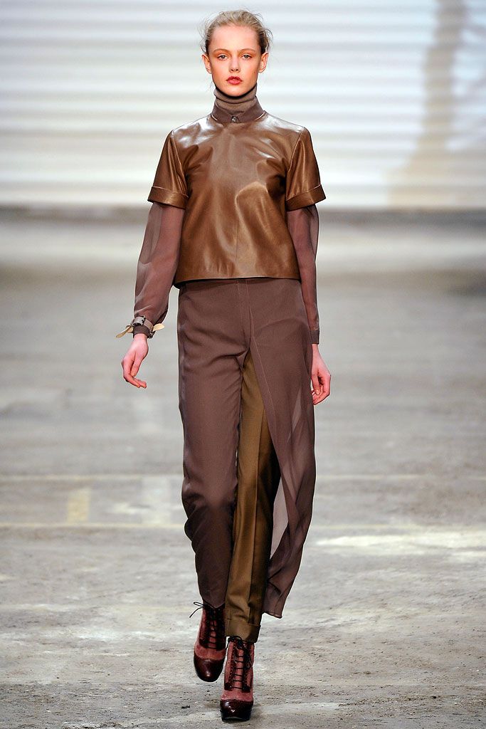Cerruti F/W 10 Look 49