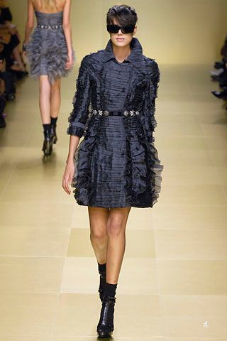 Burberry S/S 08 Look 238