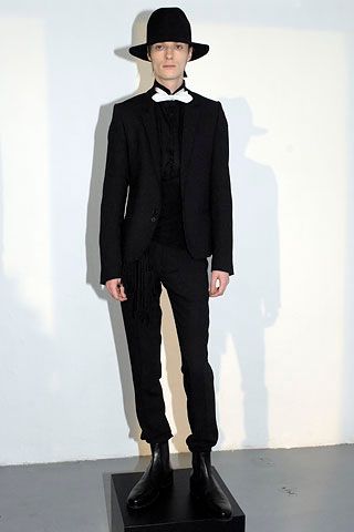Bruno Pieters F/W 07 Menswear Look 45
