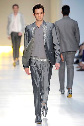 Costume National S/S 09 Menswear Look 80