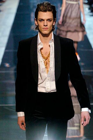 Christian Lacroix F/W 05 Look 422