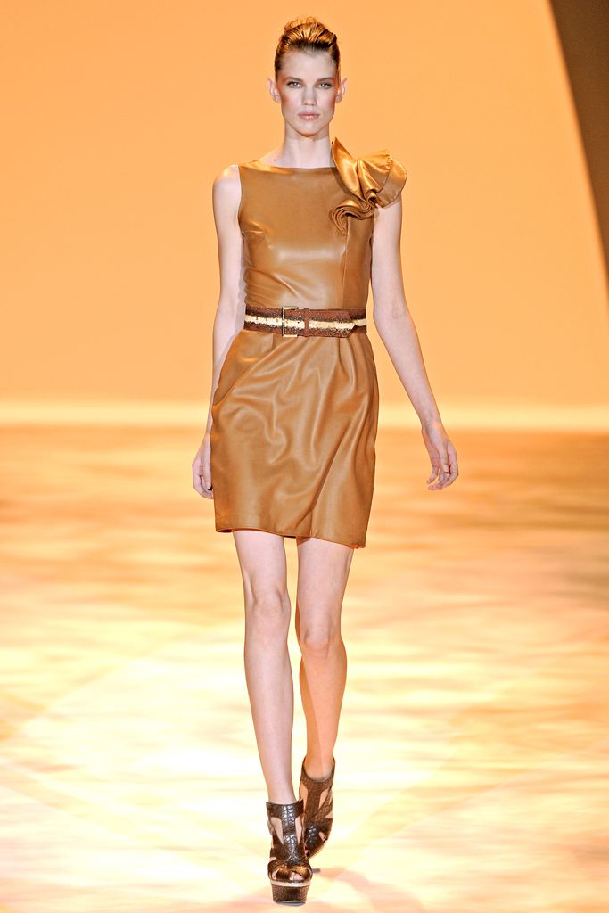 Christian Siriano S/S 11 Look 82