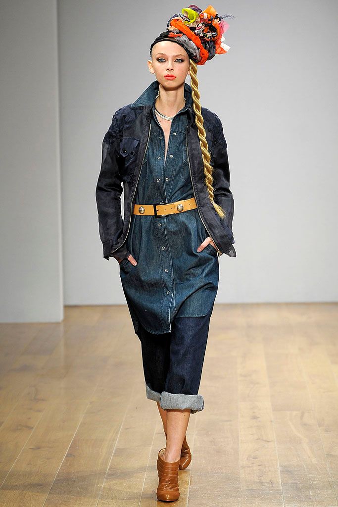 Danielle Scutt S/S 09 Look 28