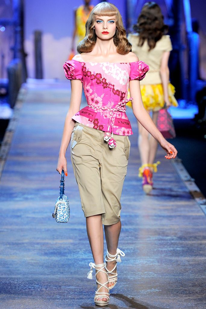 Christian Dior S/S 11 Look 198