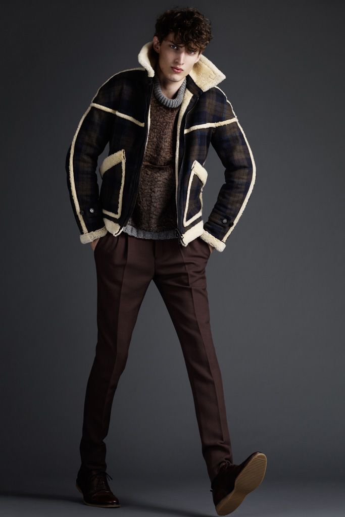 Burberry F/W 11 Look 62