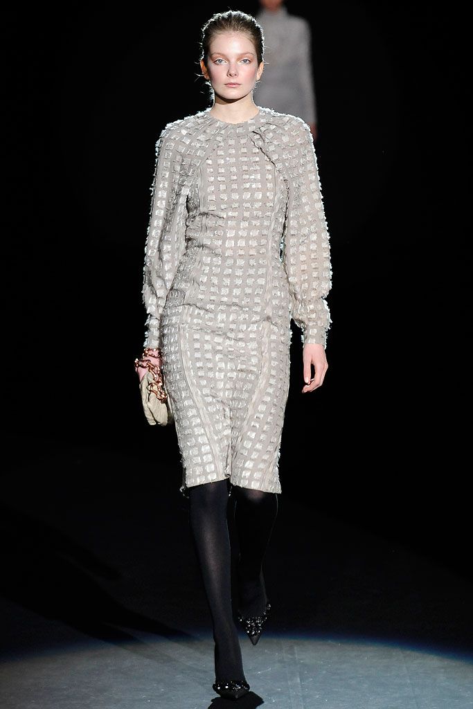 Carolina Herrera F/W 09 Look 91