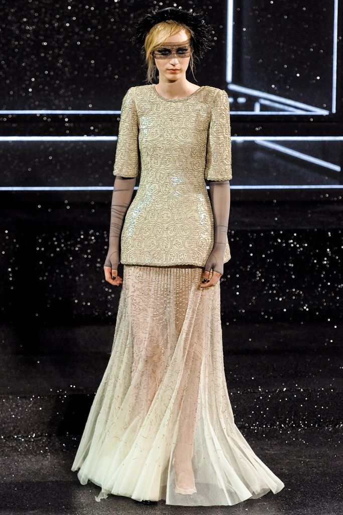 Chanel F/W 11 Couture Look 401