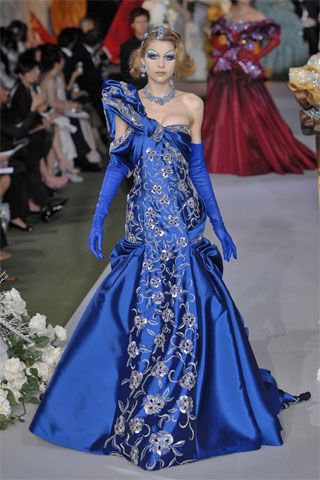 Christian Dior F/W 07 Couture Look 200