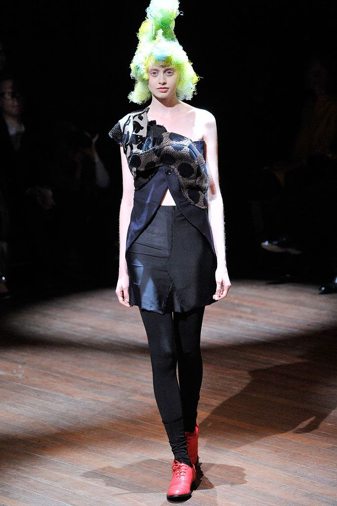 Comme des Garçons S/S 10 Look 70