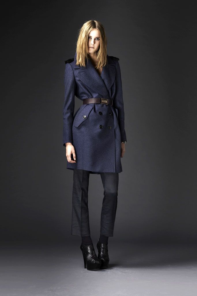 Burberry F/W 10 Look 1