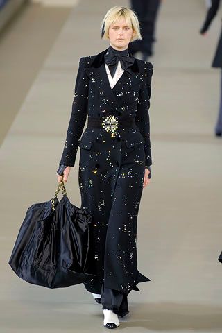 Chanel F/W 06 Look 106