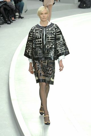 Chanel F/W 08 Look 221