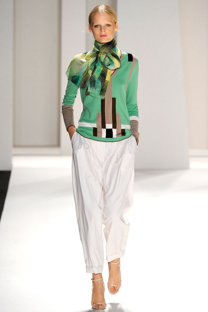 Carolina Herrera S/S 12 Look 26