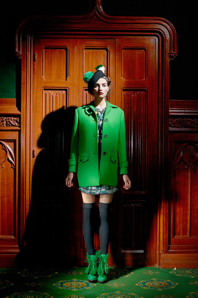 Christian Dior F/W 11 Look 19