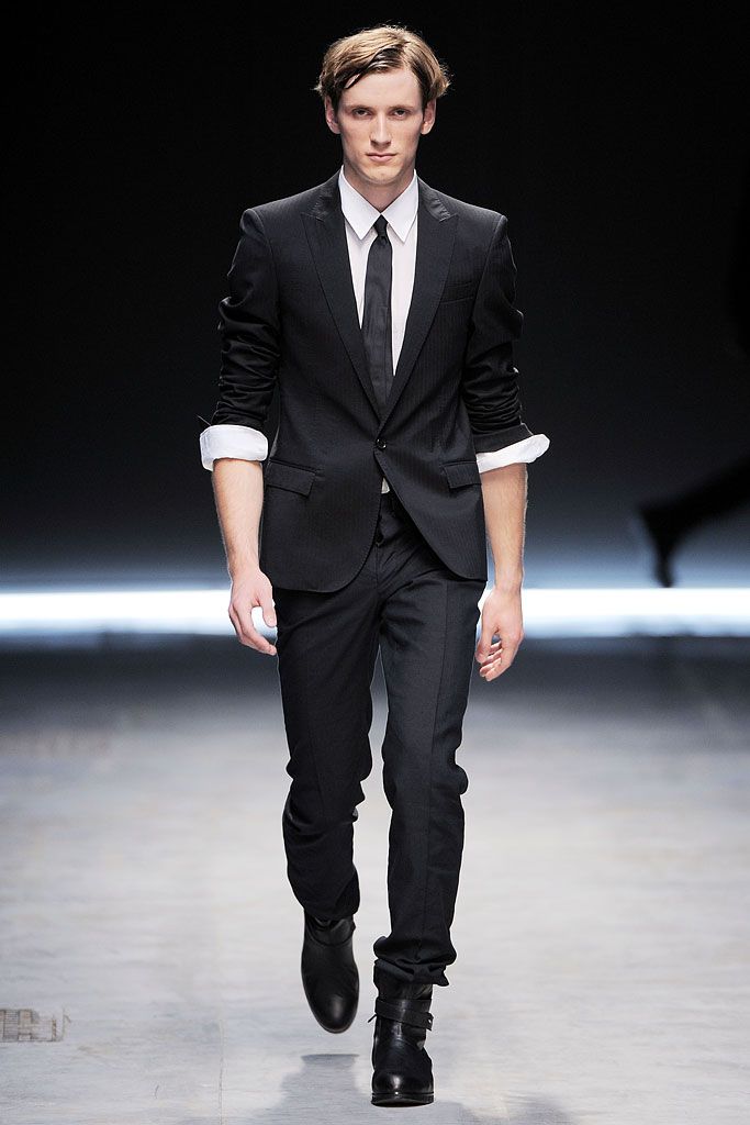 Costume National S/S 10 Menswear Look 43