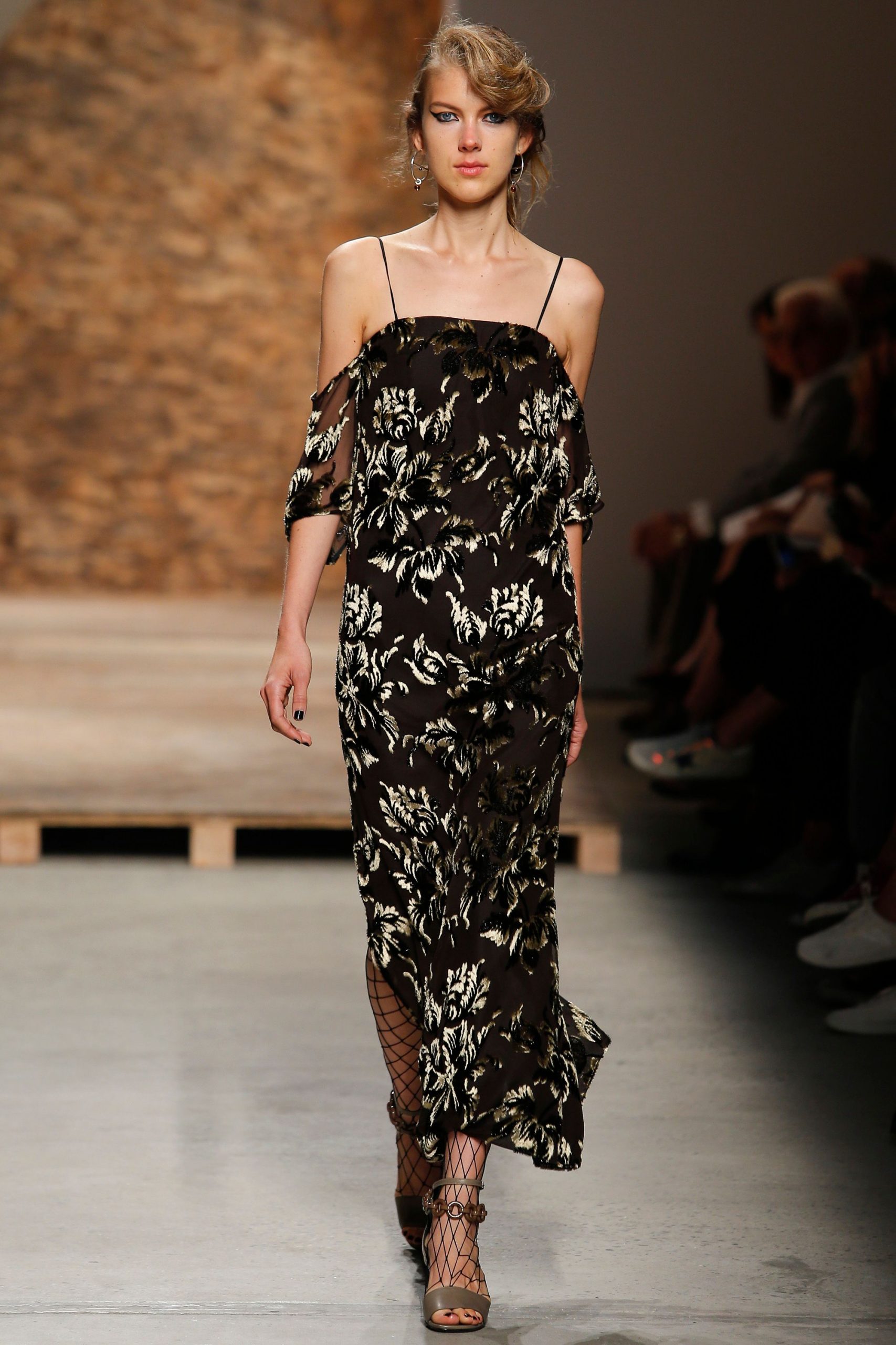 Creatures of the Wind S/S 16 Look 62