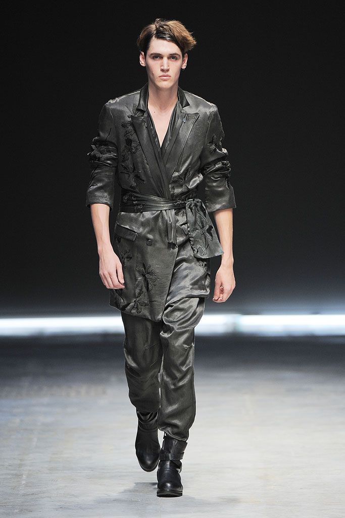 Costume National S/S 10 Menswear Look 100