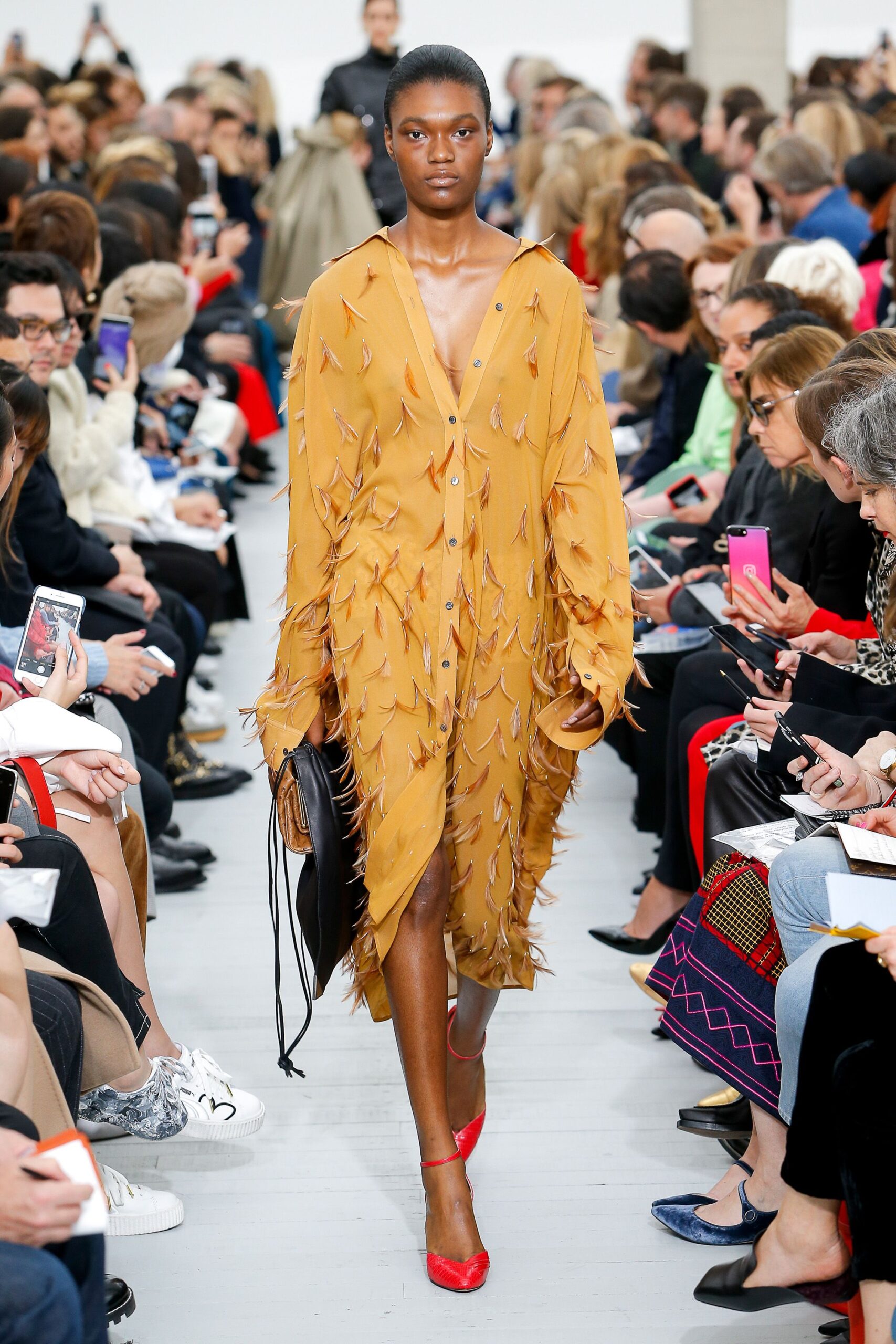 Celine S/S 18 Look 221