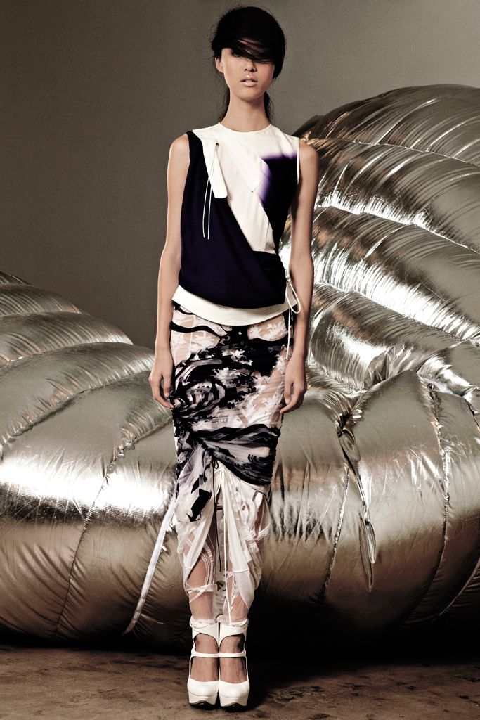 white chiffon asymmetric slit printed draped skirt