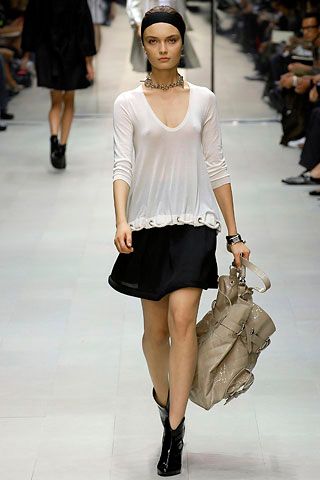 Burberry S/S 07 Look 178