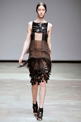 Christopher Kane F/W 08 Look 56