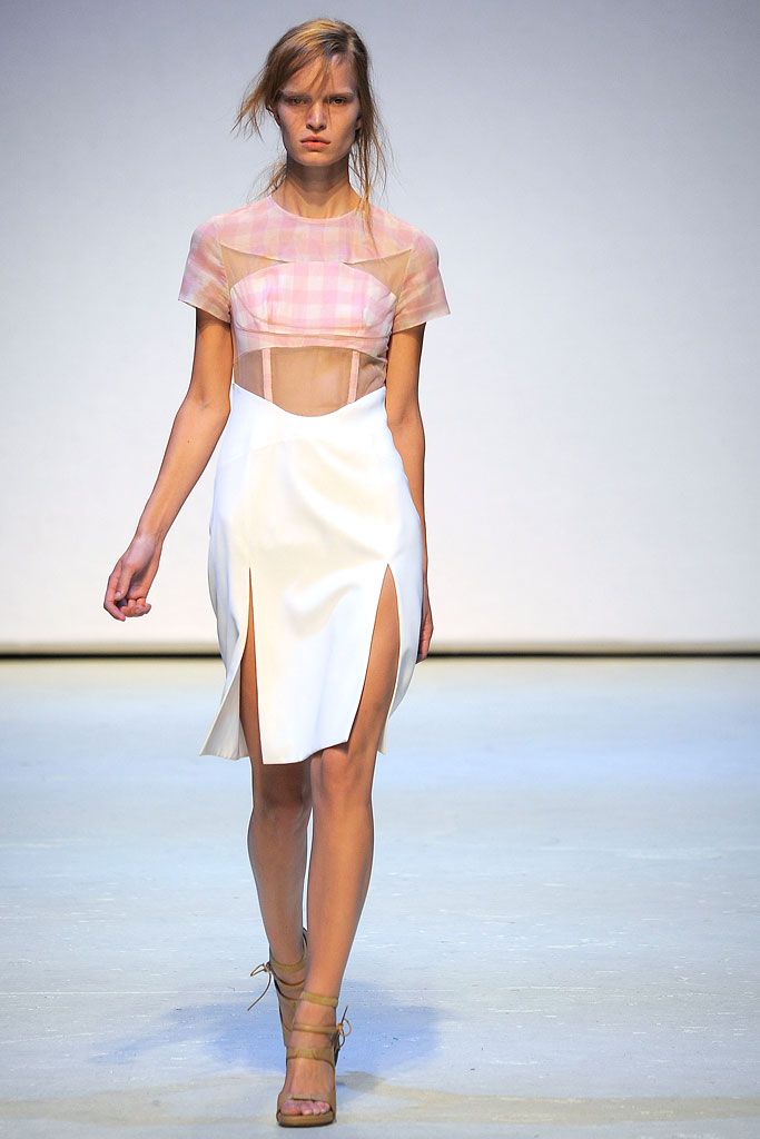 Christopher Kane S/S 10 Look 138