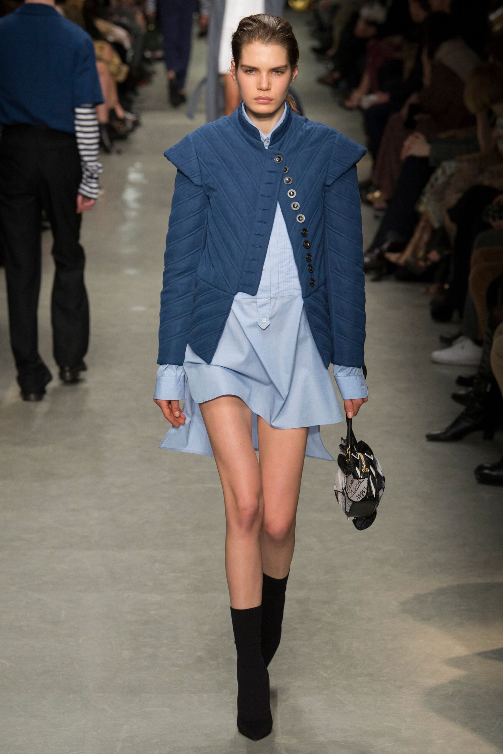 Burberry S/S 17 Look 271