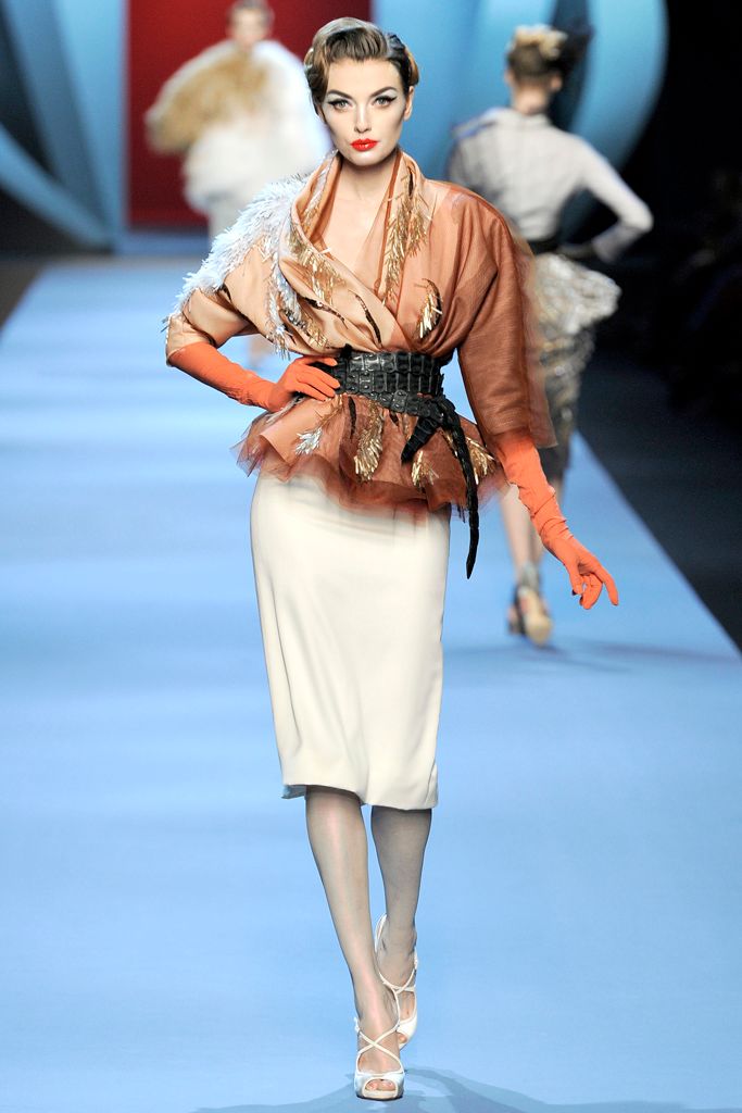 Christian Dior S/S 11 Couture Look 48