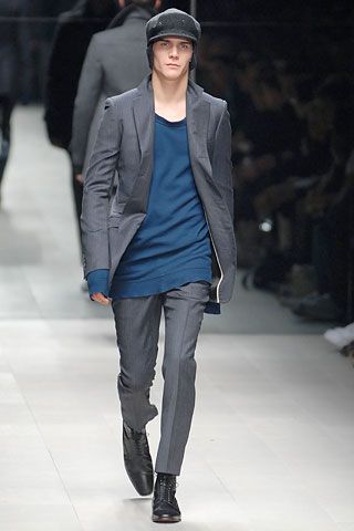 Burberry F/W 07 Menswear Look 42