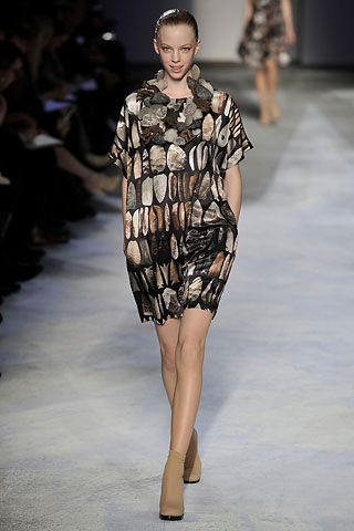 Chalayan F/W 08 Look 169