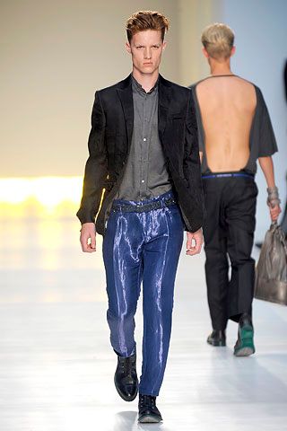 Costume National S/S 09 Menswear Look 68