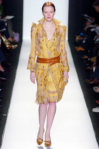 Carolina Herrera F/W 05 Look 25