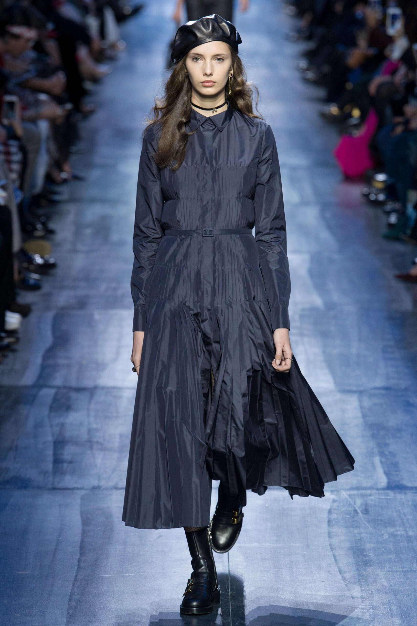 Christian Dior F/W 17 Look 25