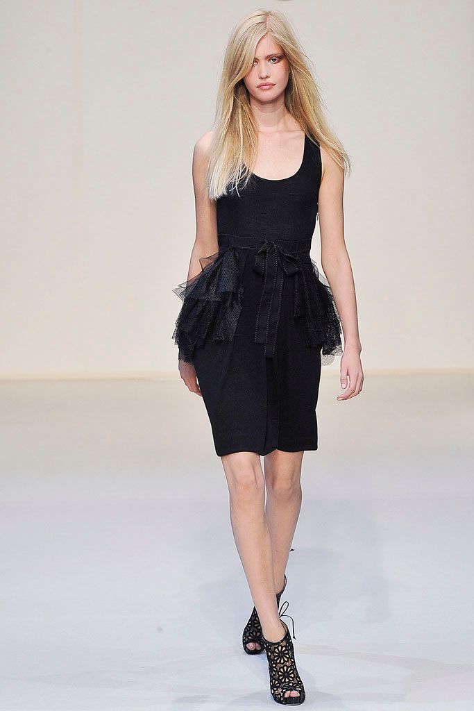 Collette Dinnigan S/S 09 Look 184