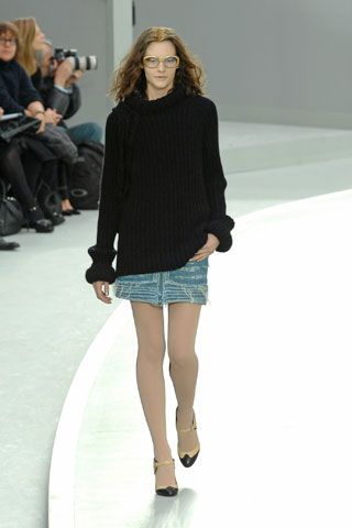 Chanel F/W 08 Look 33