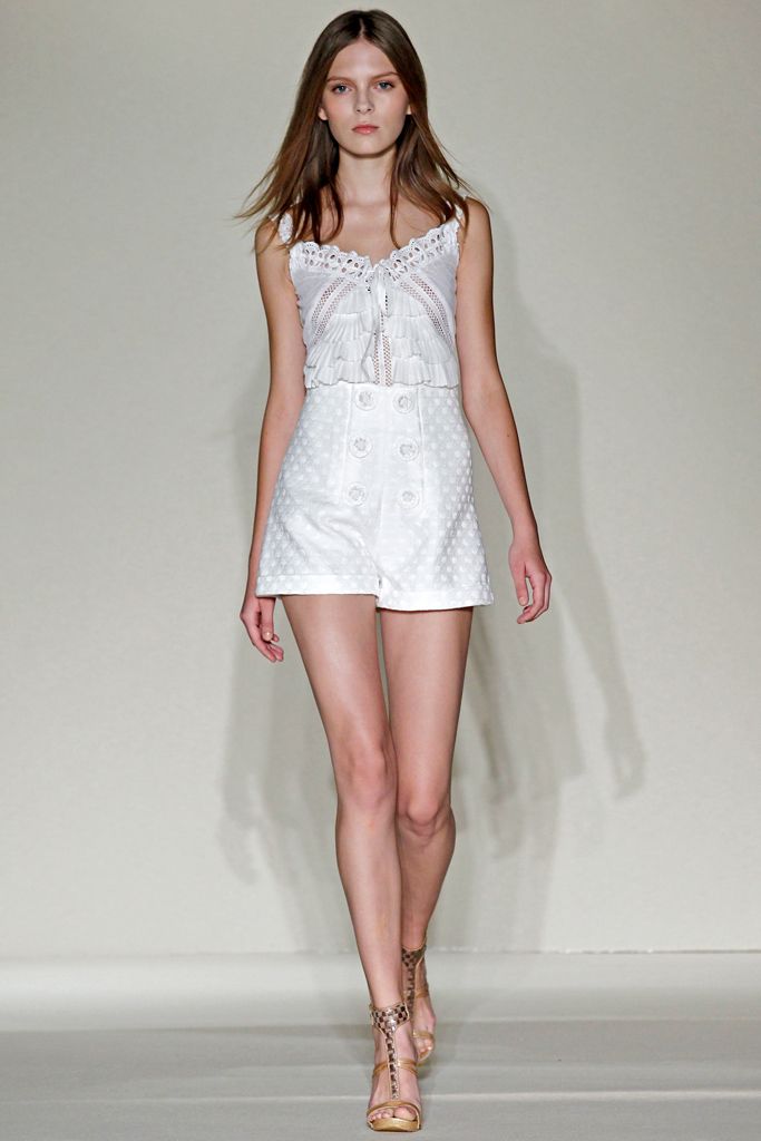 Collette Dinnigan S/S 11 Look 25