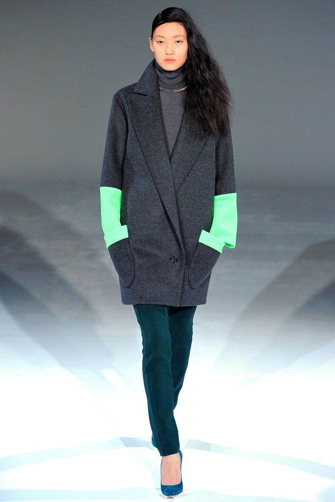 Chalayan F/W 12 Look 33